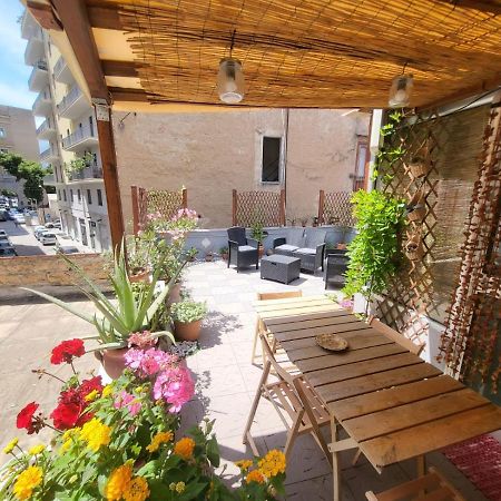 Casetta Poli- Appartamento Con Terrazza - Centro Storico Палермо Екстериор снимка
