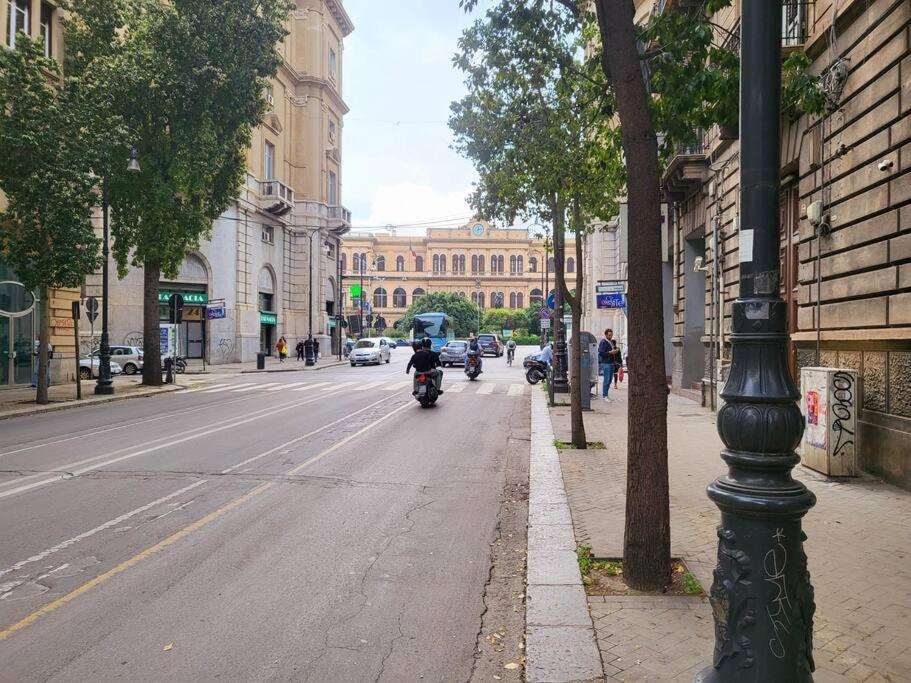 Casetta Poli- Appartamento Con Terrazza - Centro Storico Палермо Екстериор снимка